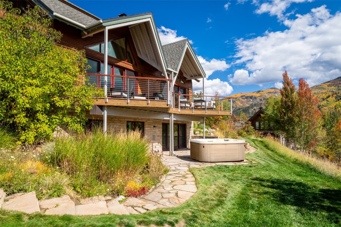 705 Steamboat BOULEVARD