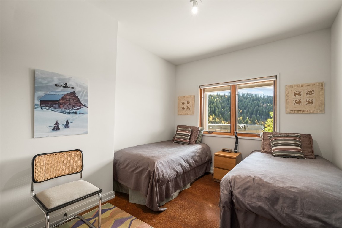 705 Steamboat BOULEVARD