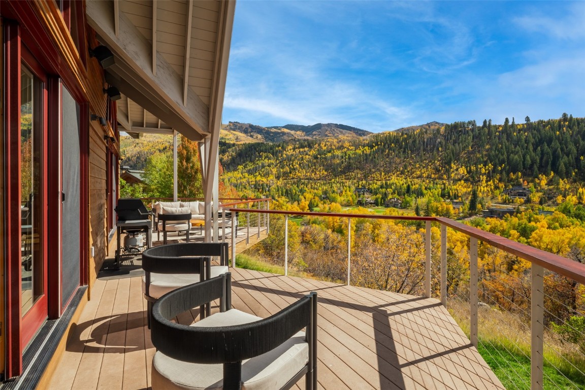 705 Steamboat BOULEVARD