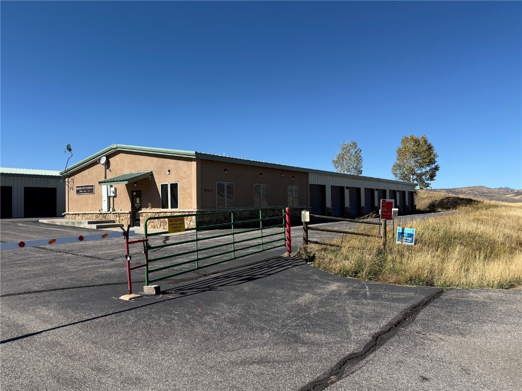 501 W Airport BOULEVARD A4