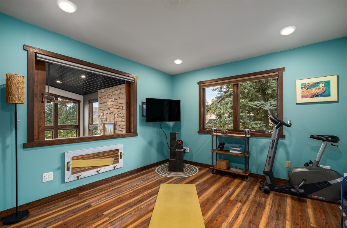 545 Steamboat BOULEVARD