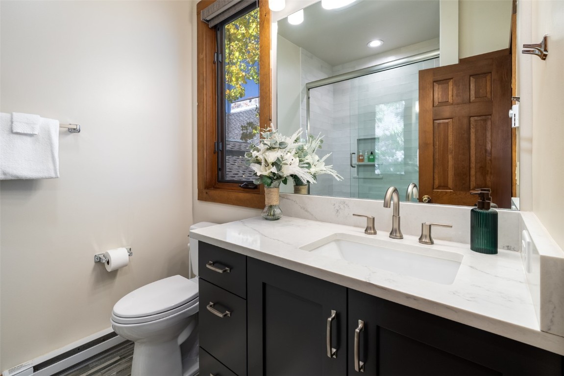 2440 Ski Trail LANE B