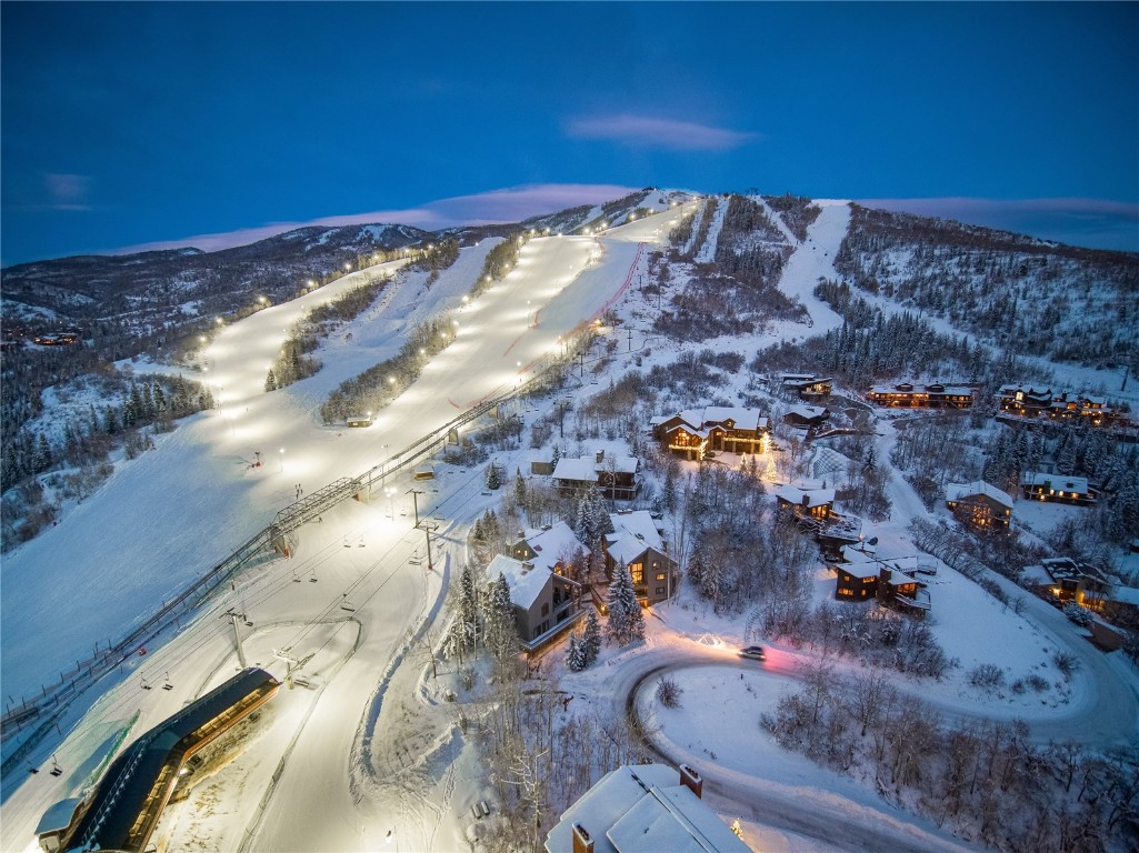 2440 Ski Trail LANE B