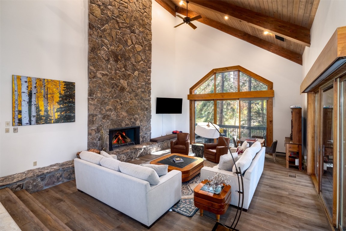 2440 Ski Trail LANE B