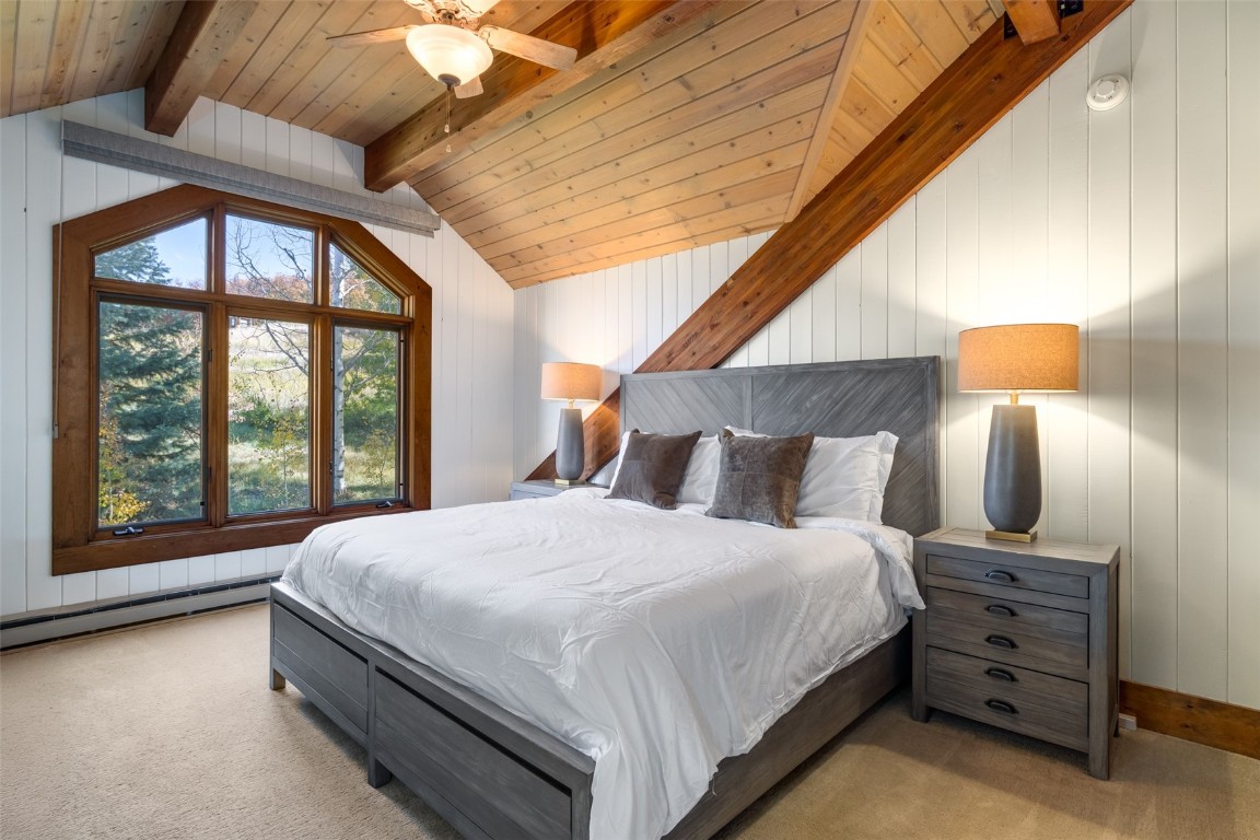 2440 Ski Trail LANE B