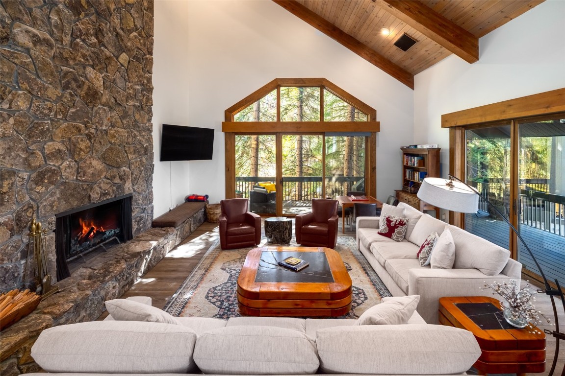 2440 Ski Trail LANE B