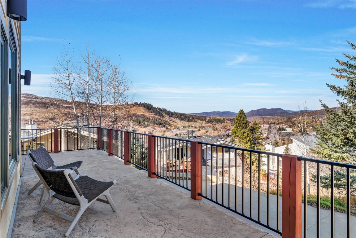 315 Little Moon TRAIL