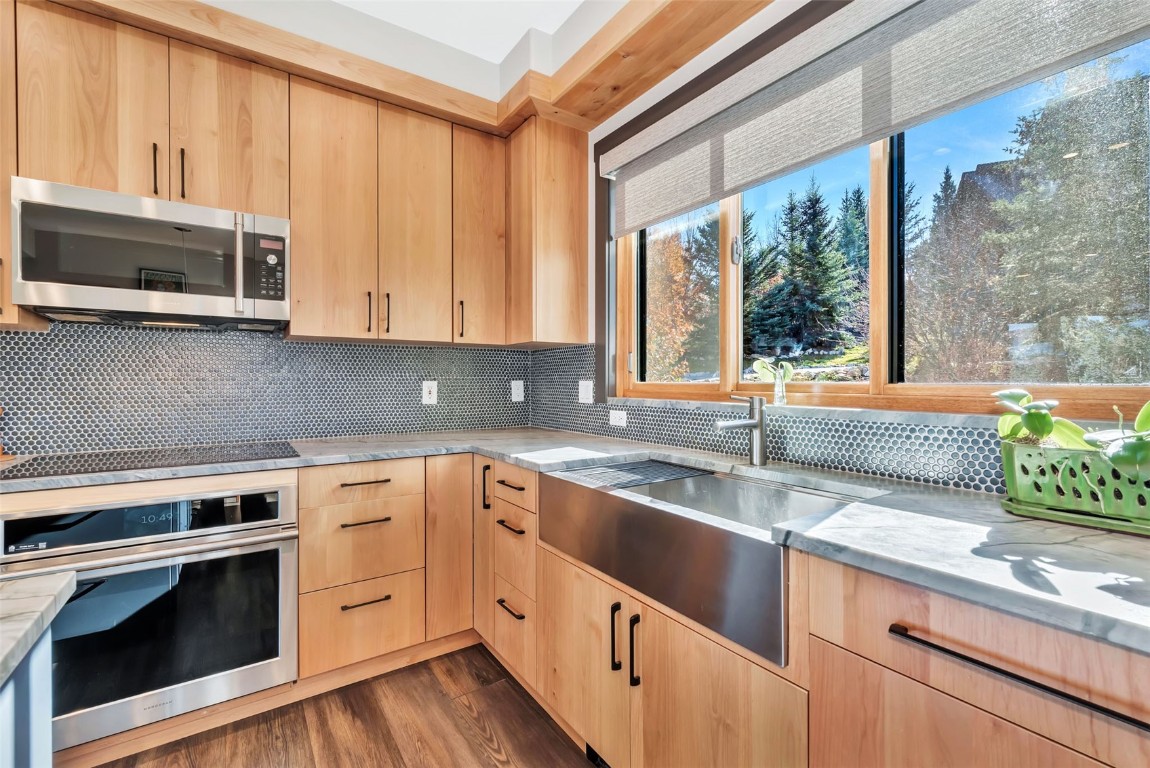 315 Little Moon TRAIL