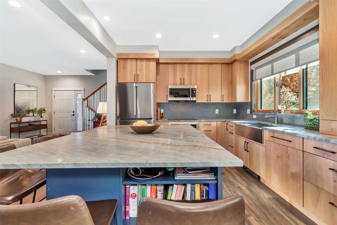 315 Little Moon TRAIL