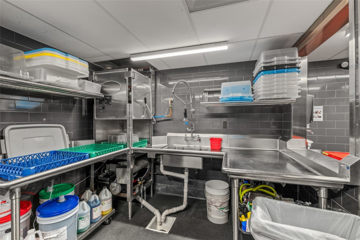 910 Yampa STREET 104