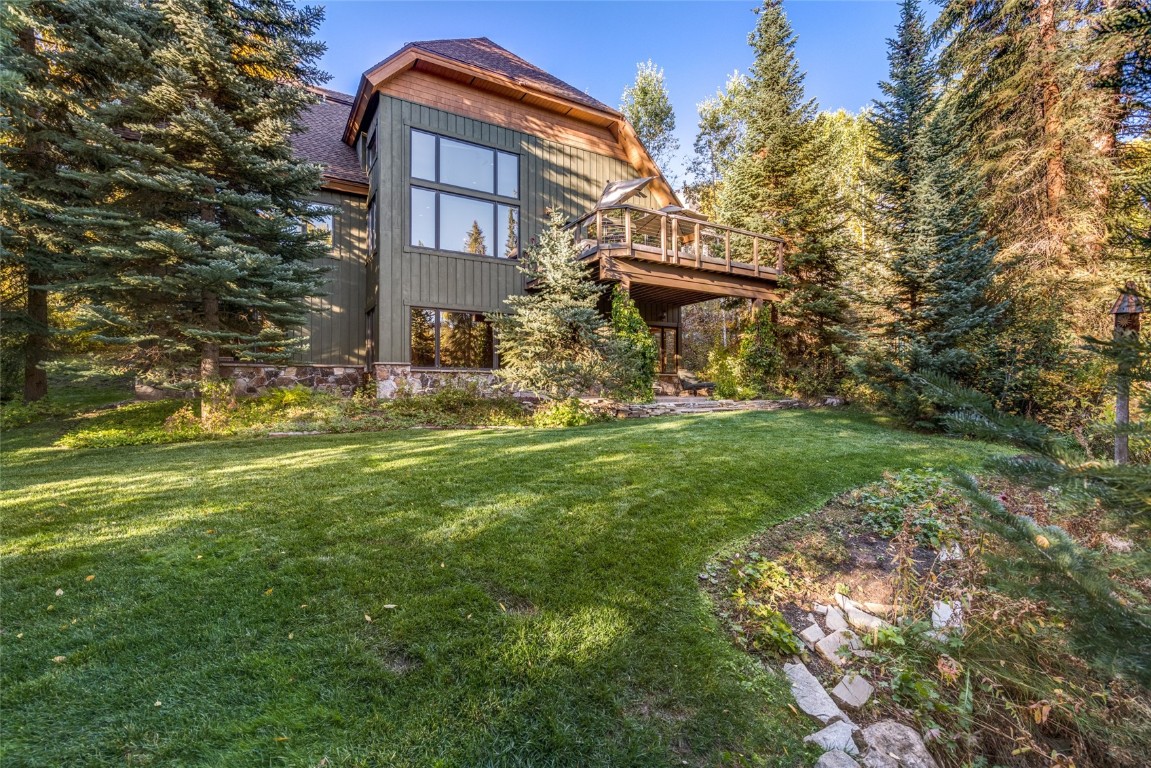 665 Meadowbrook CIRCLE