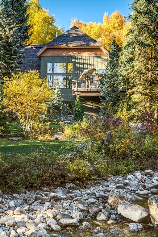 665 Meadowbrook CIRCLE