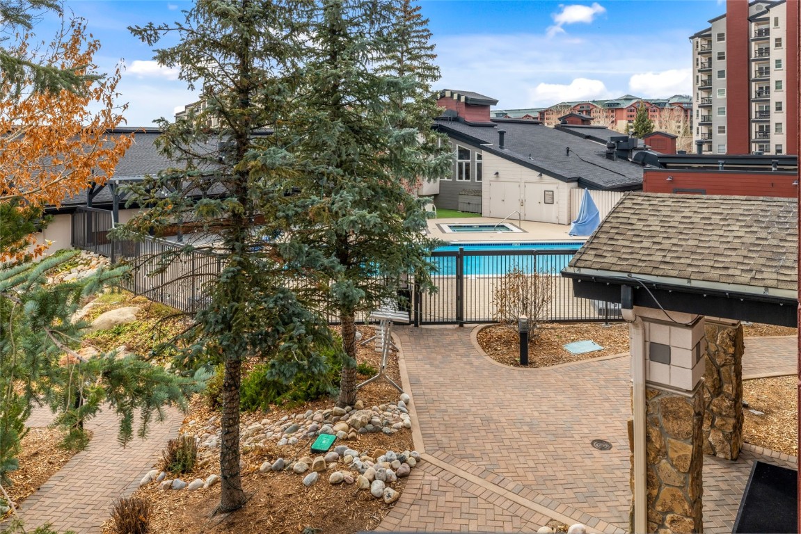 1875 Ski Time Square DRIVE 213