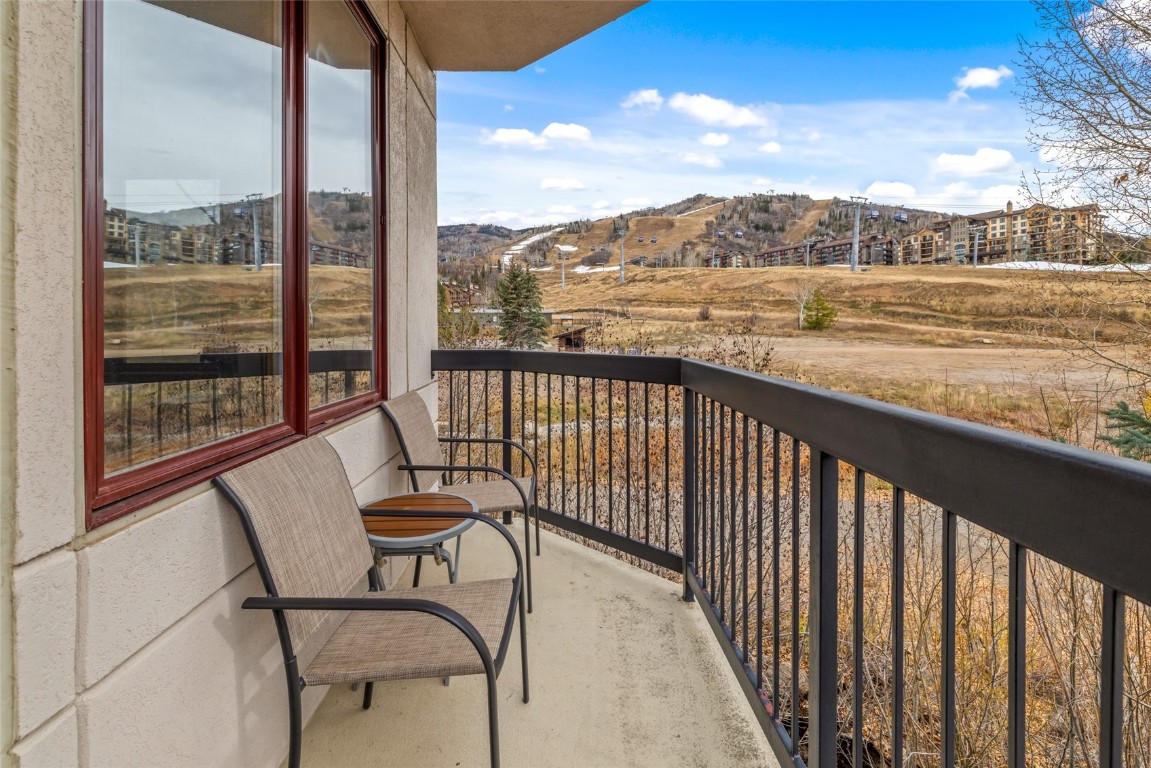 1875 Ski Time Square DRIVE 213