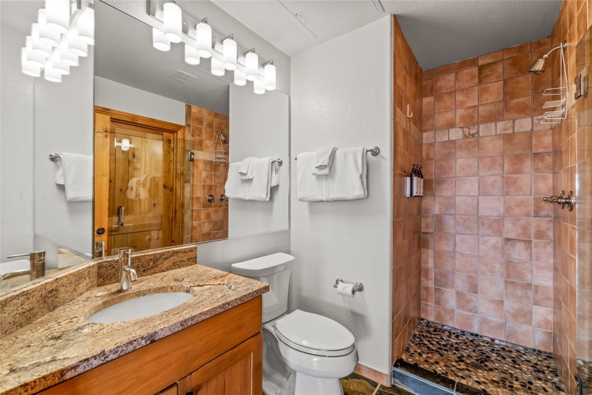 1875 Ski Time Square DRIVE 213