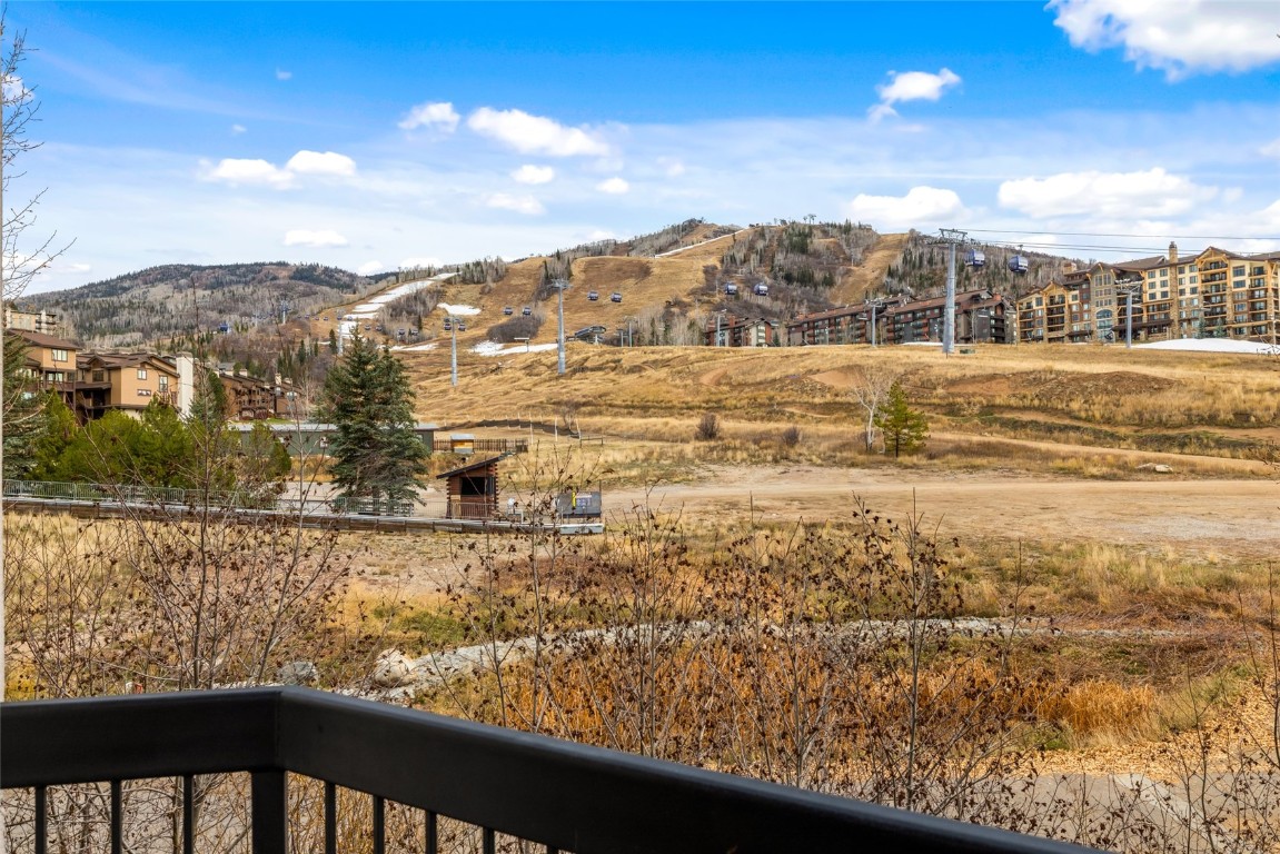 1875 Ski Time Square DRIVE 213