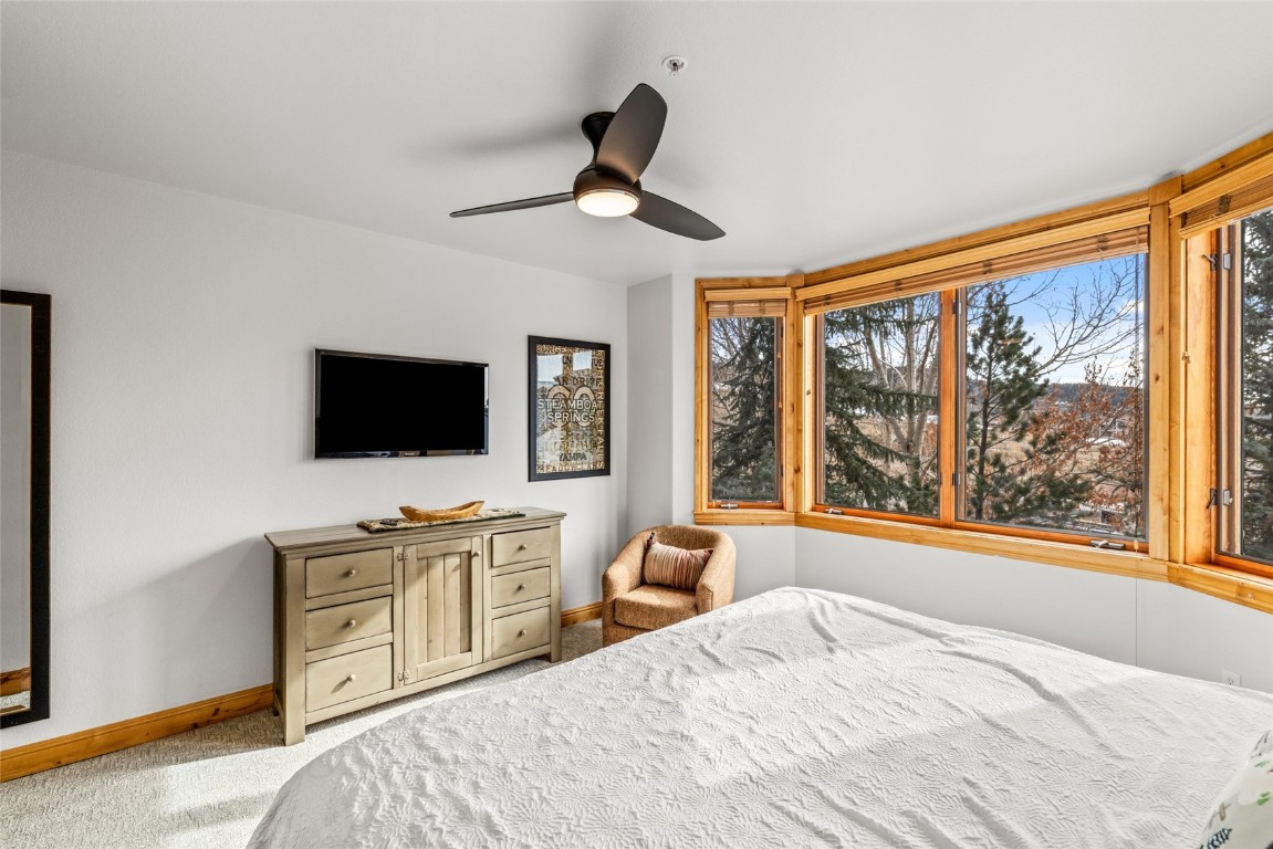 1875 Ski Time Square DRIVE 213