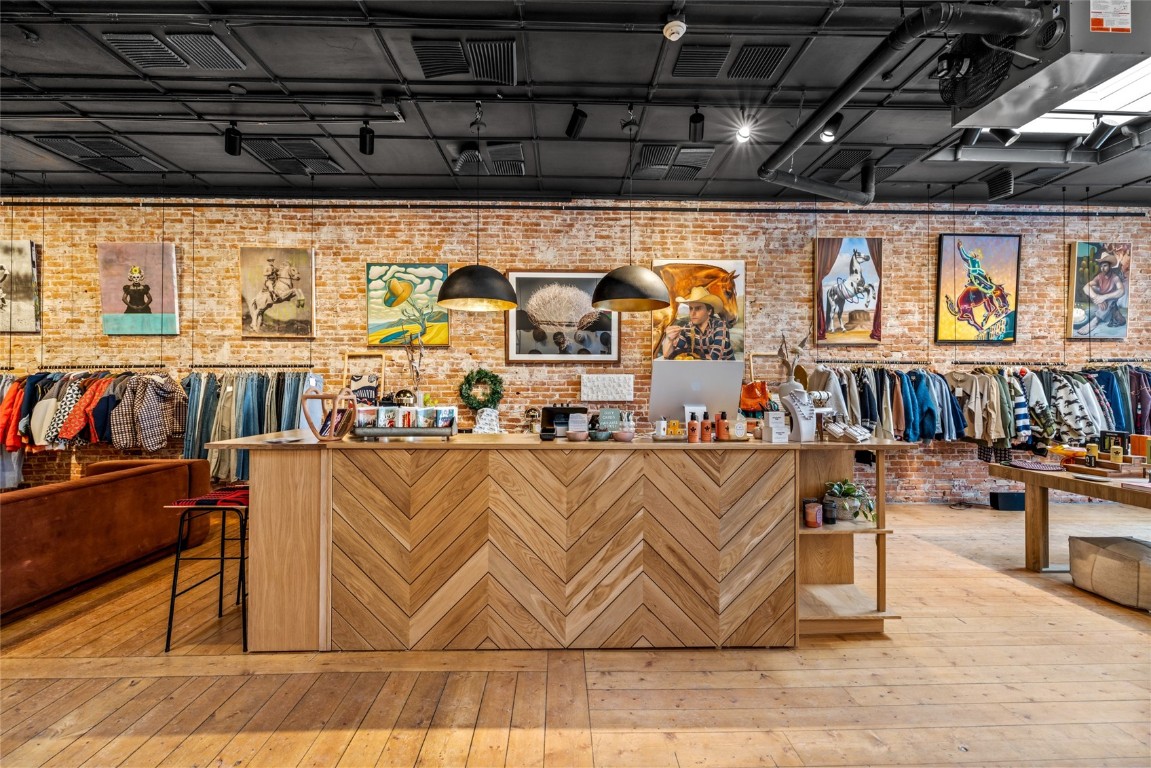 907 Lincoln AVENUE 5