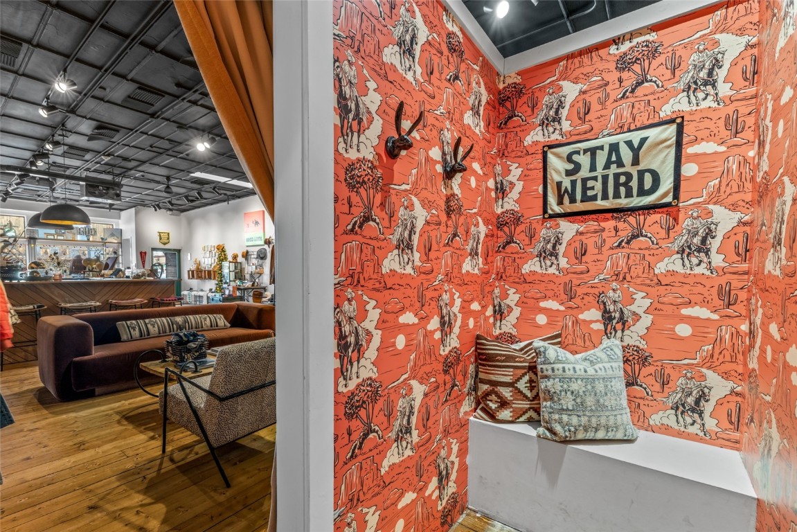 907 Lincoln AVENUE 5