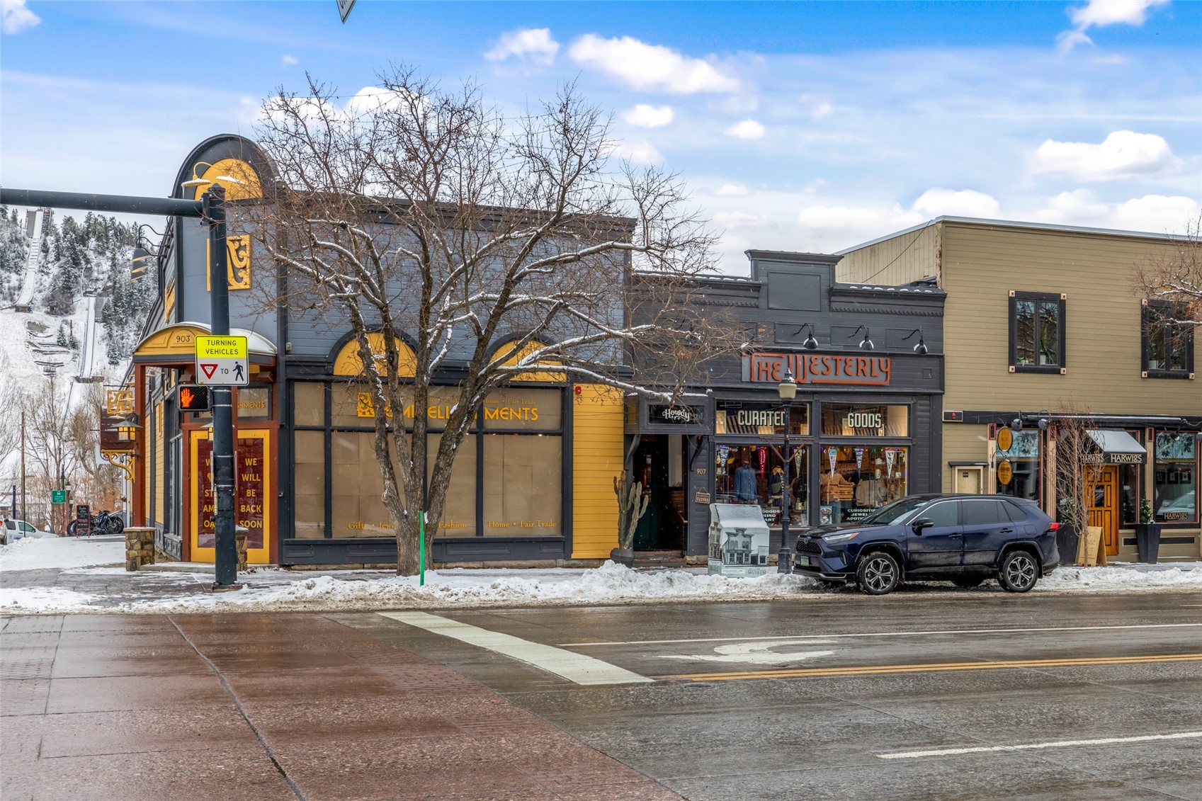 907 Lincoln AVENUE 5