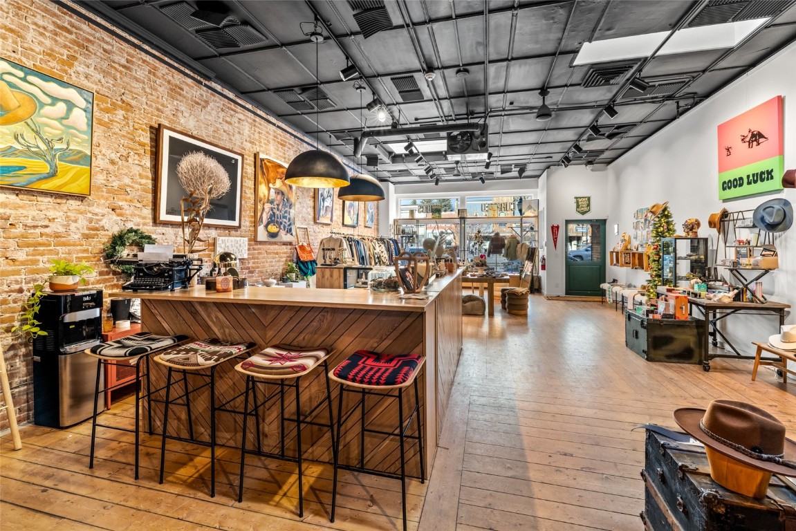 907 Lincoln AVENUE 5