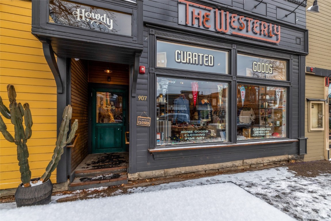 907 Lincoln AVENUE 5