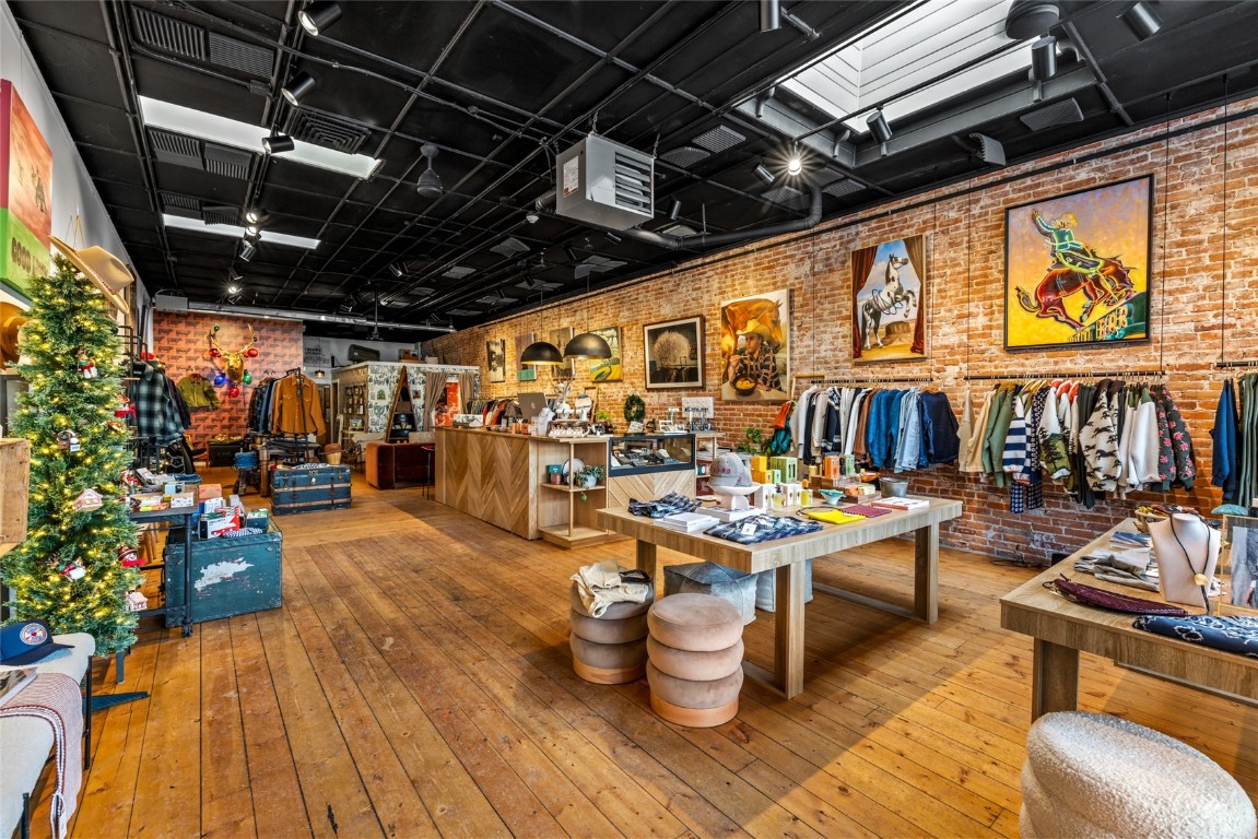 907 Lincoln AVENUE 5