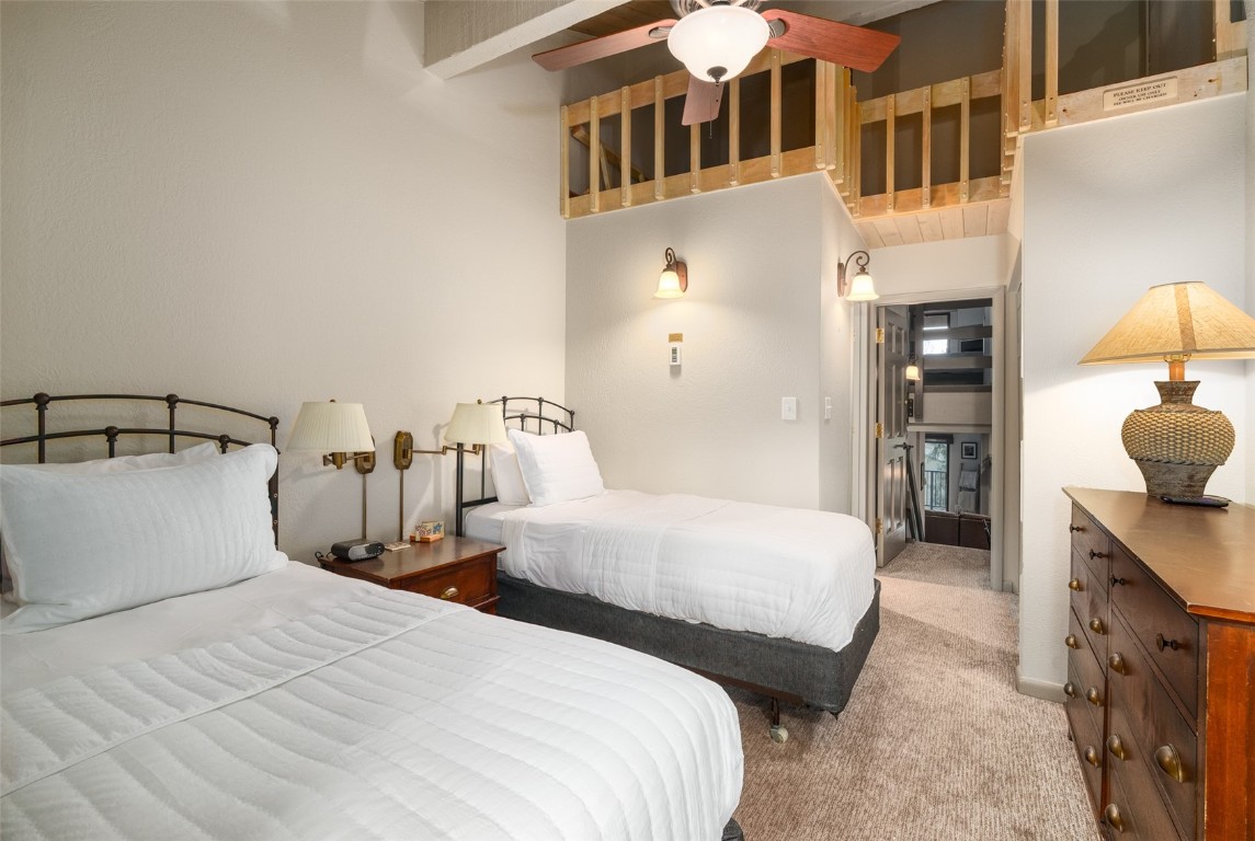 2315 Ski Trail LANE 4