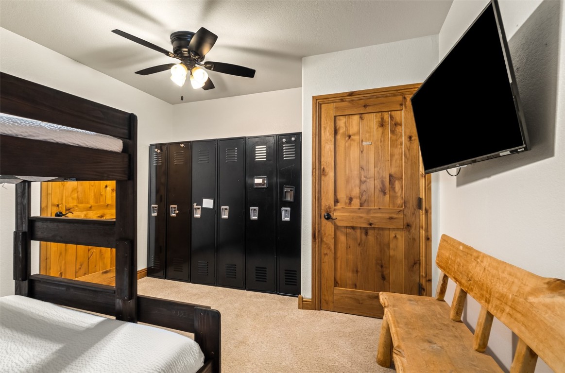 1875 Ski Time Square DRIVE 411