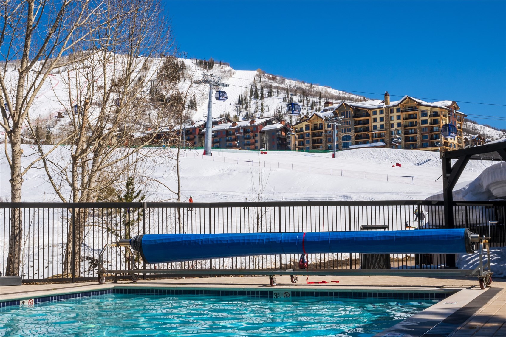 1875 Ski Time Square DRIVE 411