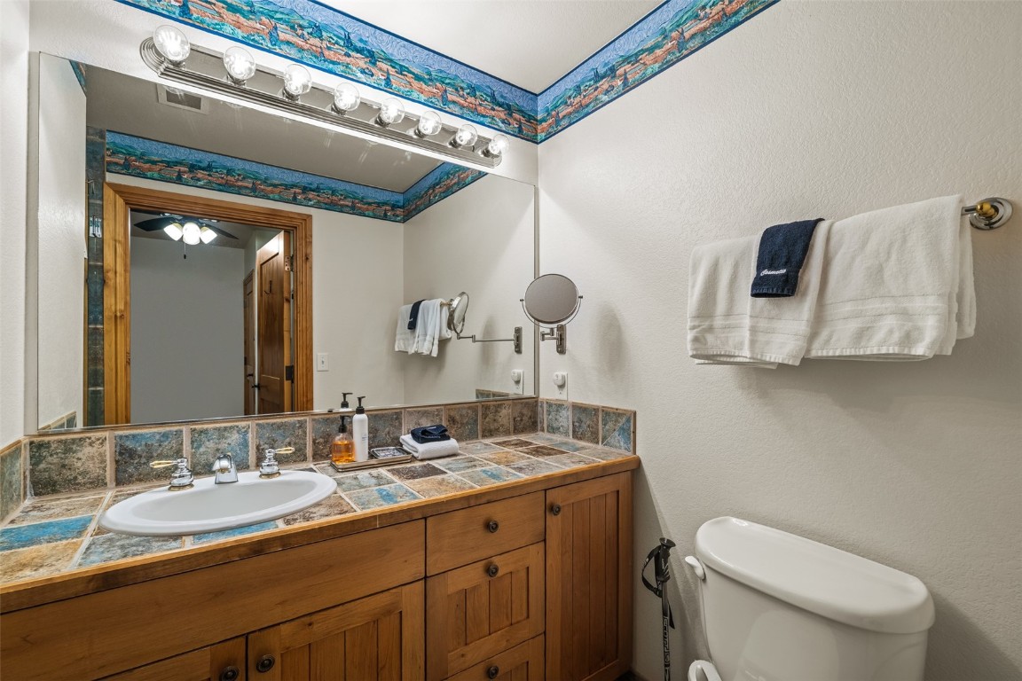 1875 Ski Time Square DRIVE 411