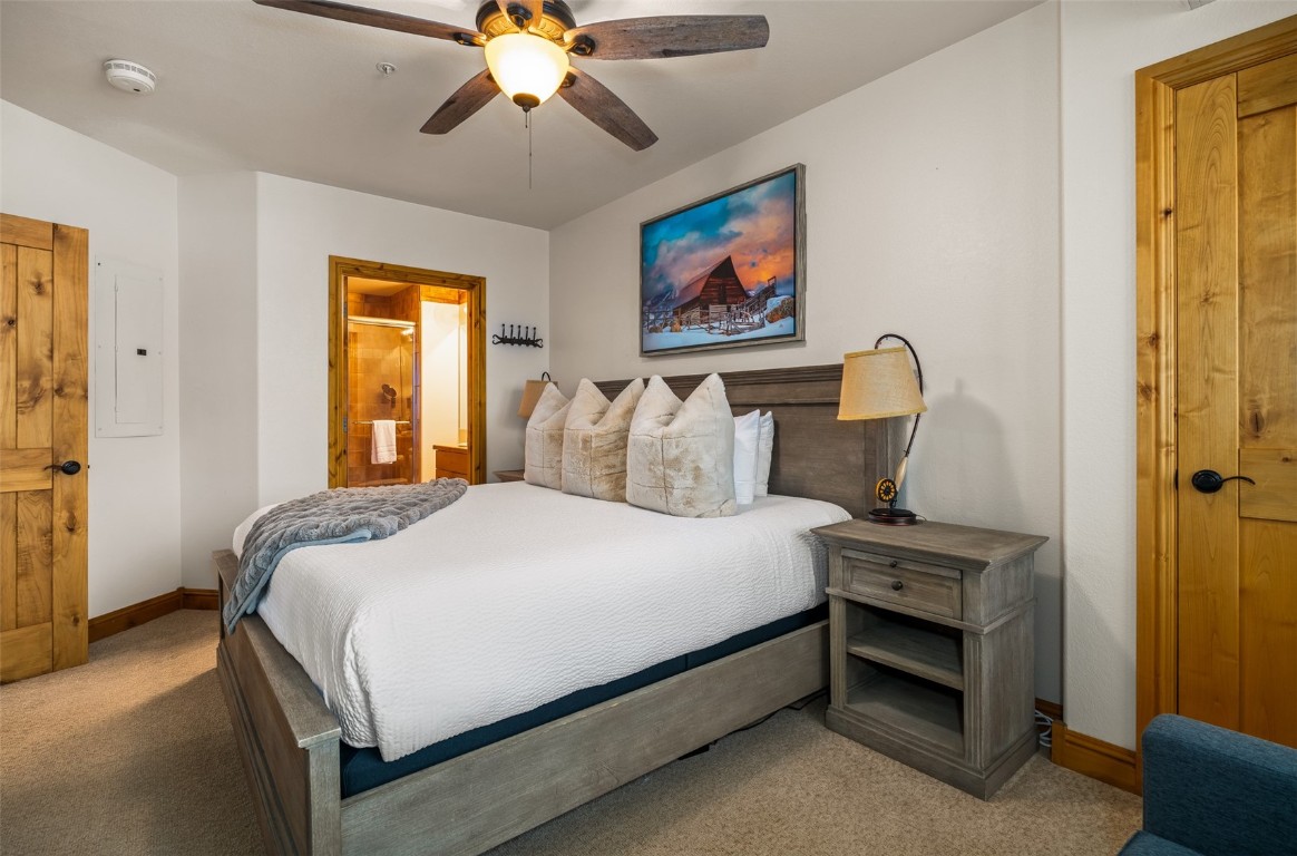 1875 Ski Time Square DRIVE 411