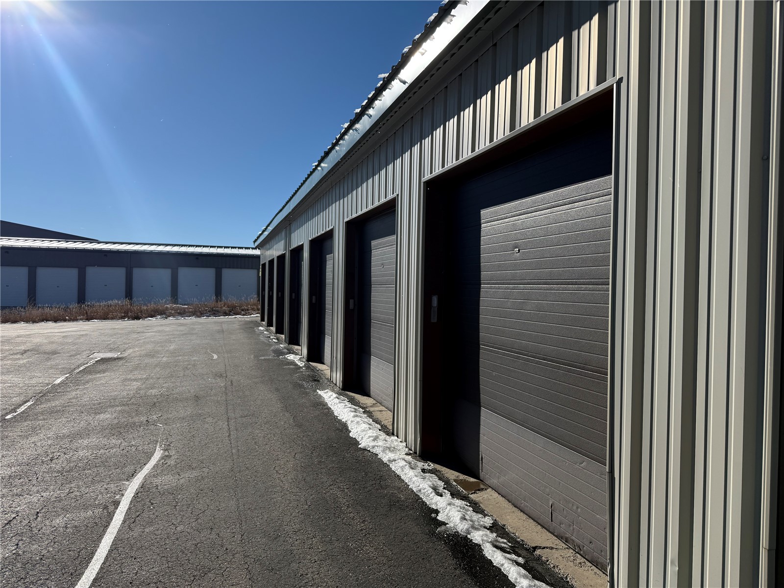 501 W Airport BOULEVARD B26