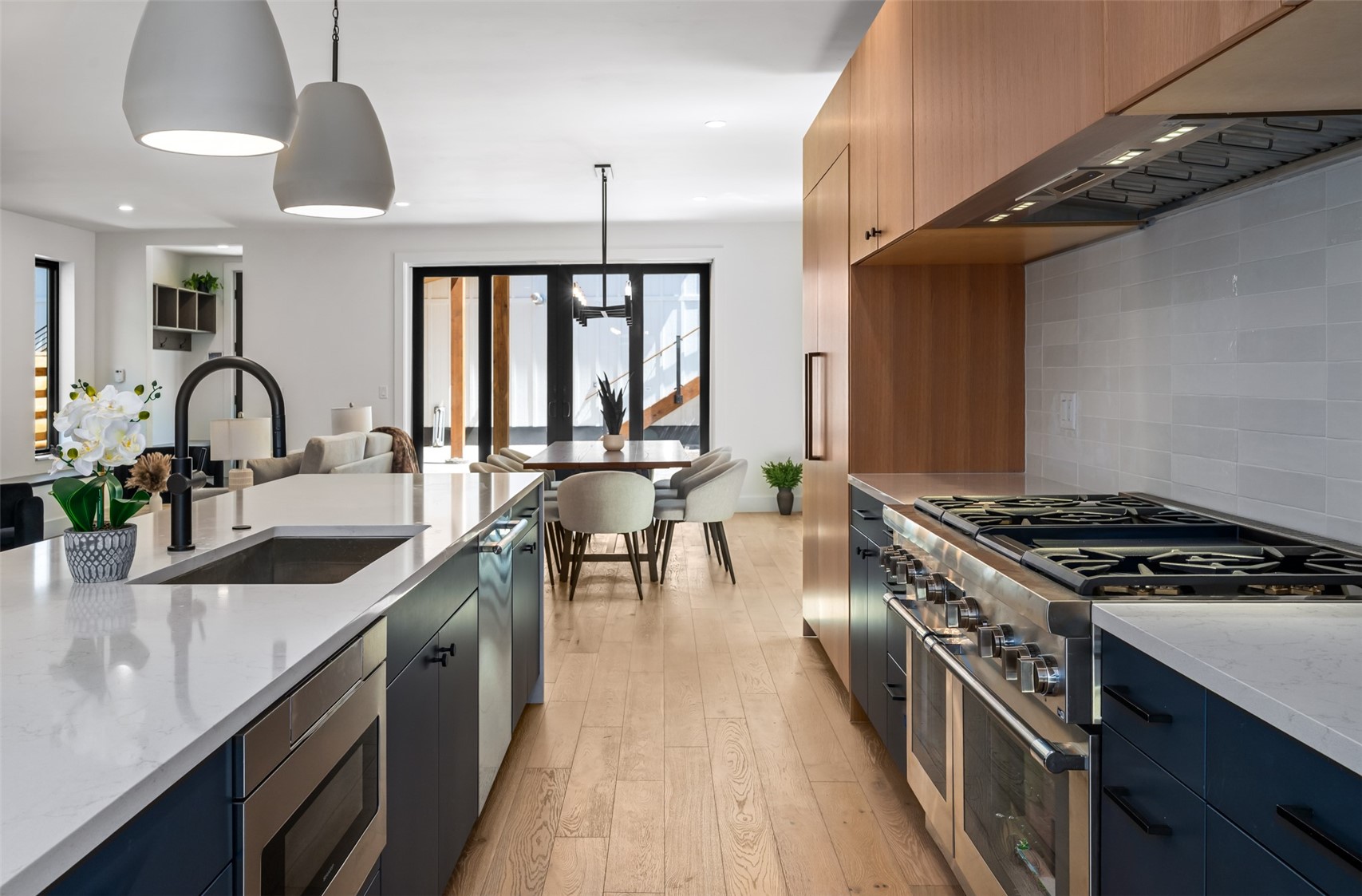 512 8th STREET