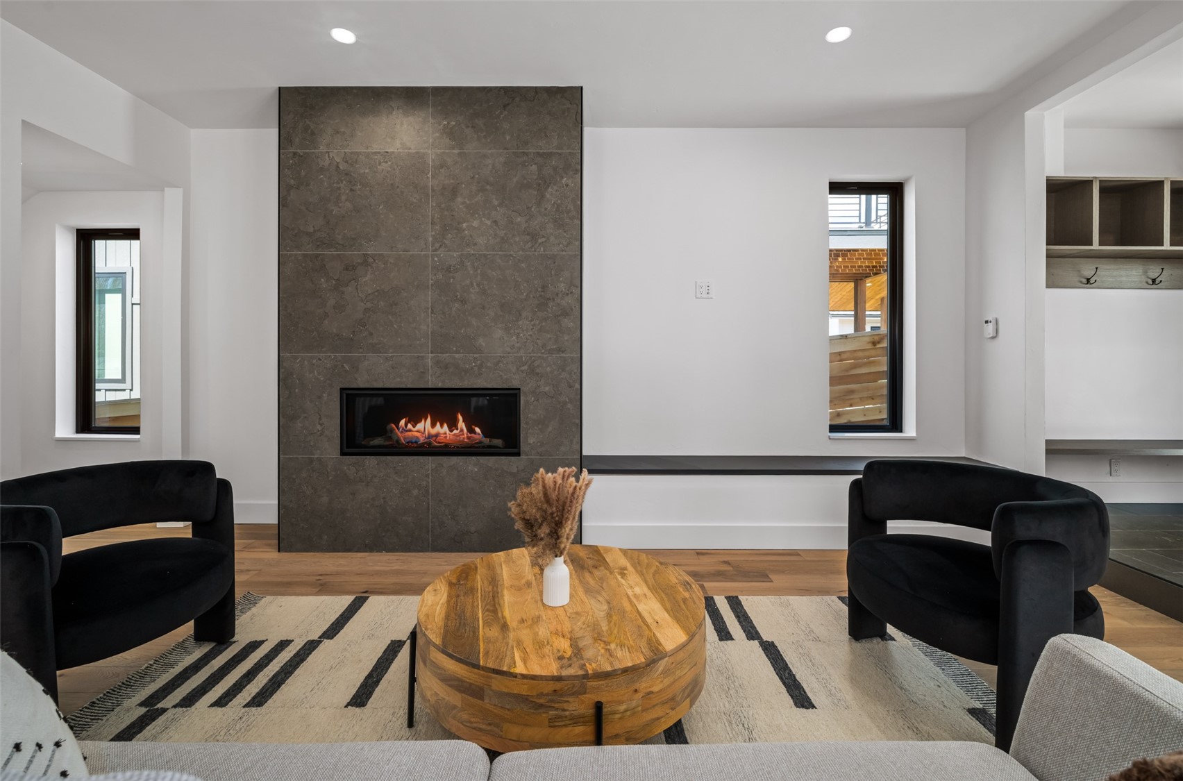 512 8th STREET