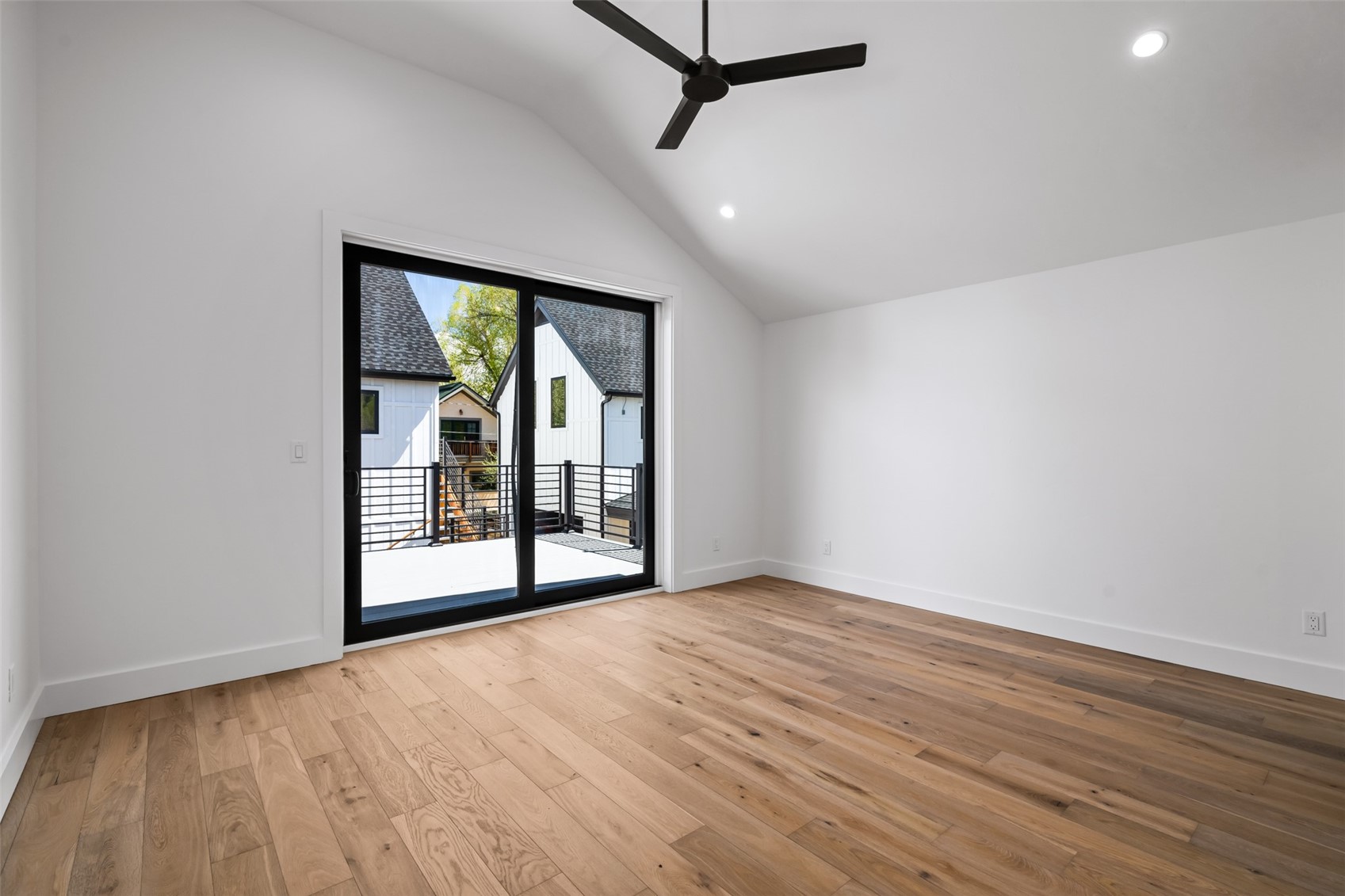 512 8th STREET