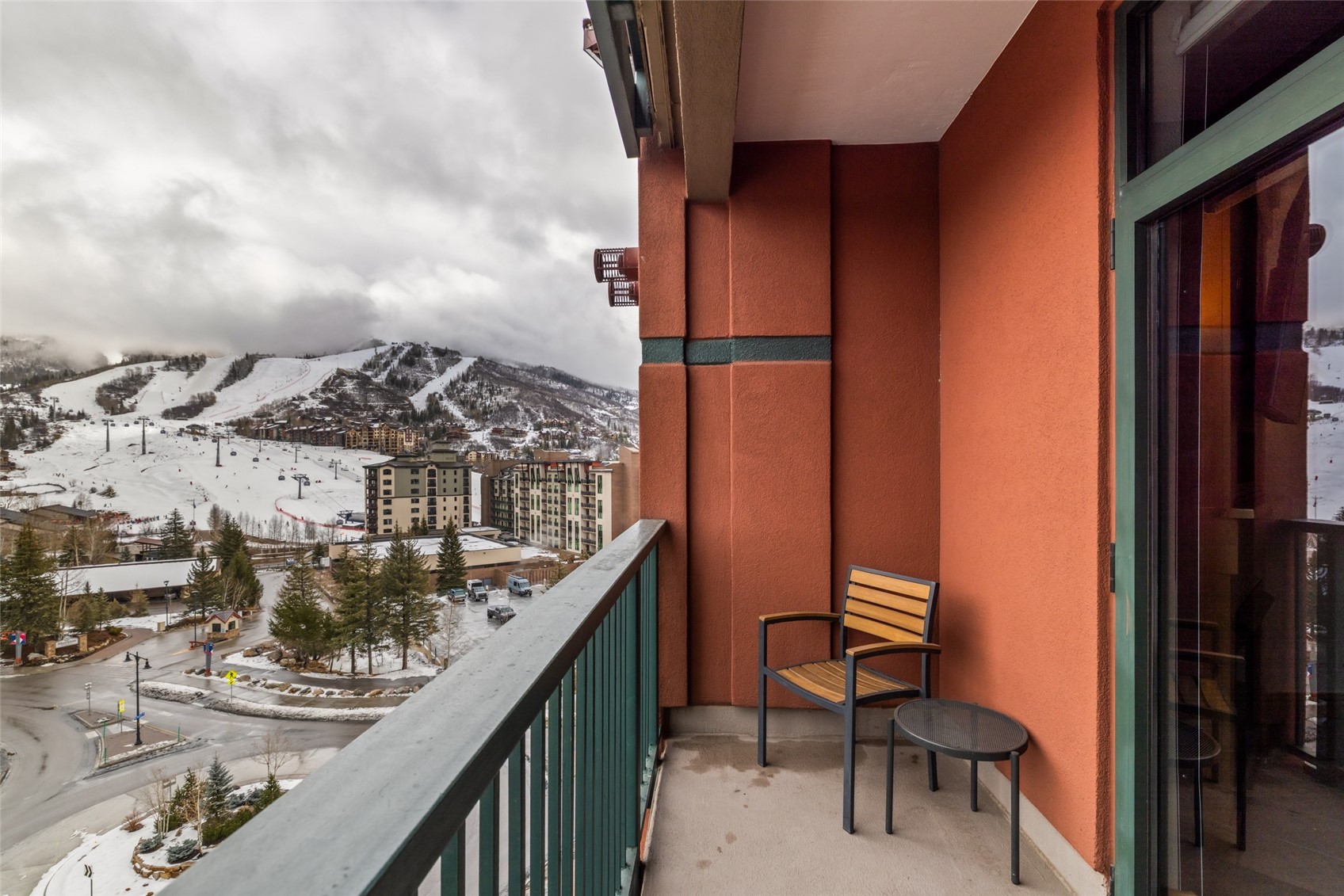 2300 Mount Werner CIRCLE 615