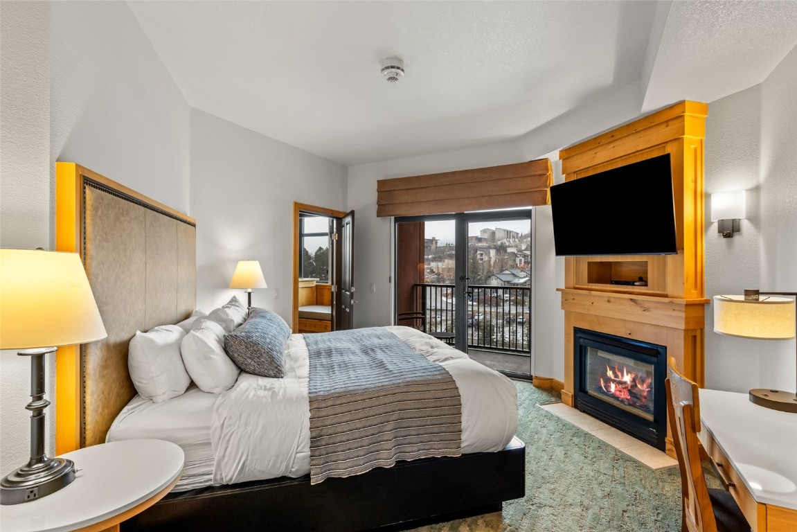 2300 Mount Werner CIRCLE 615