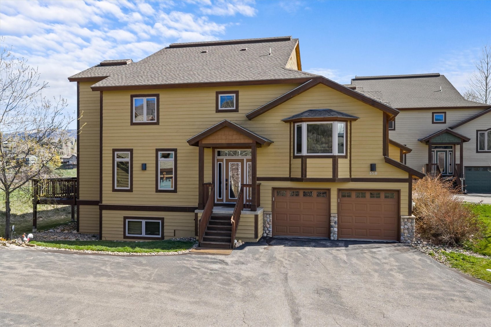 350 Parkview DRIVE 28