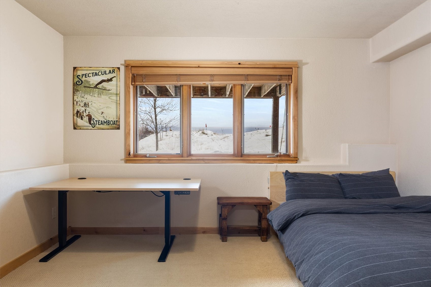 350 Parkview DRIVE 28