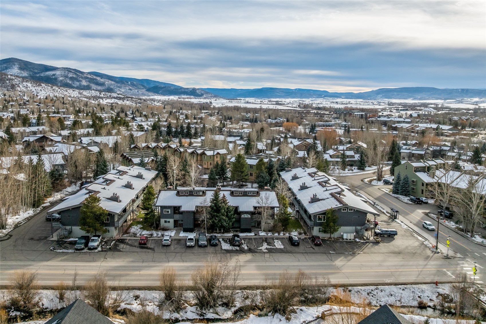 1375 Walton Creek ROAD 7