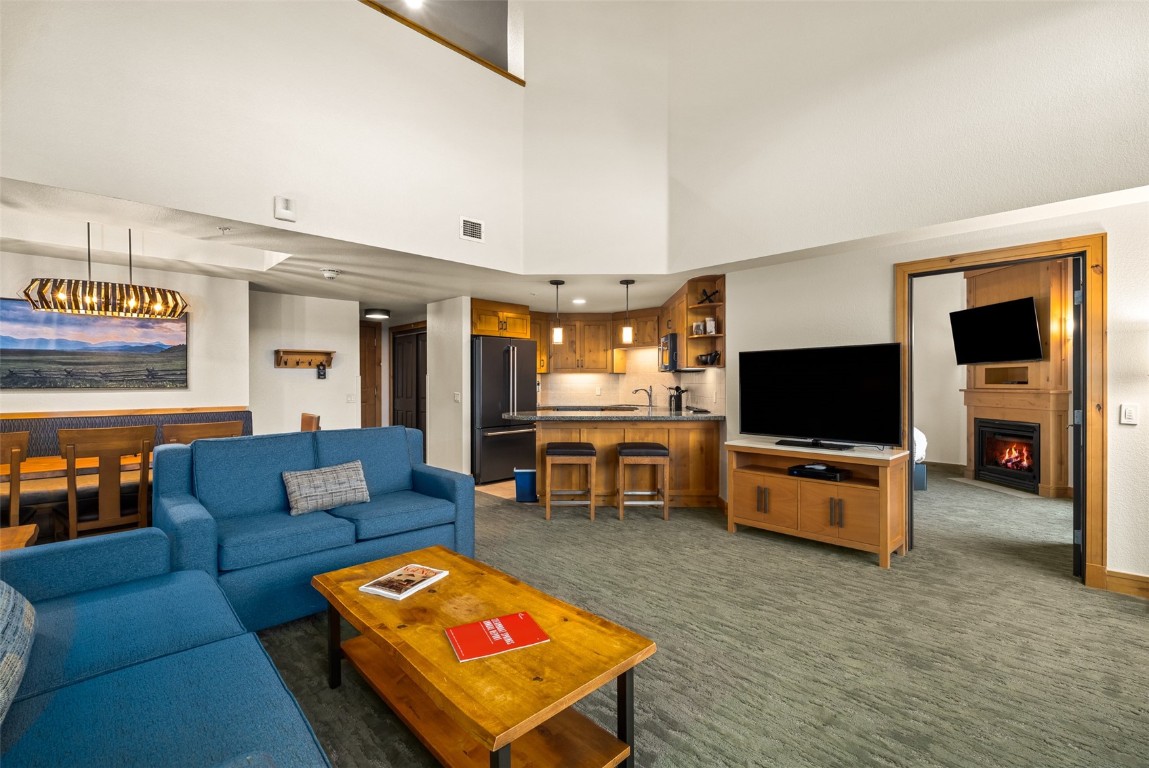 2300 Mount Werner CIRCLE 503/504