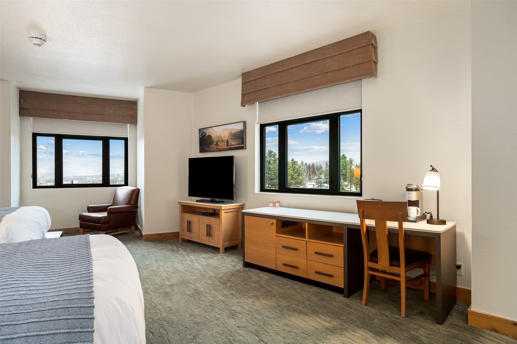 2300 Mount Werner CIRCLE 503/504