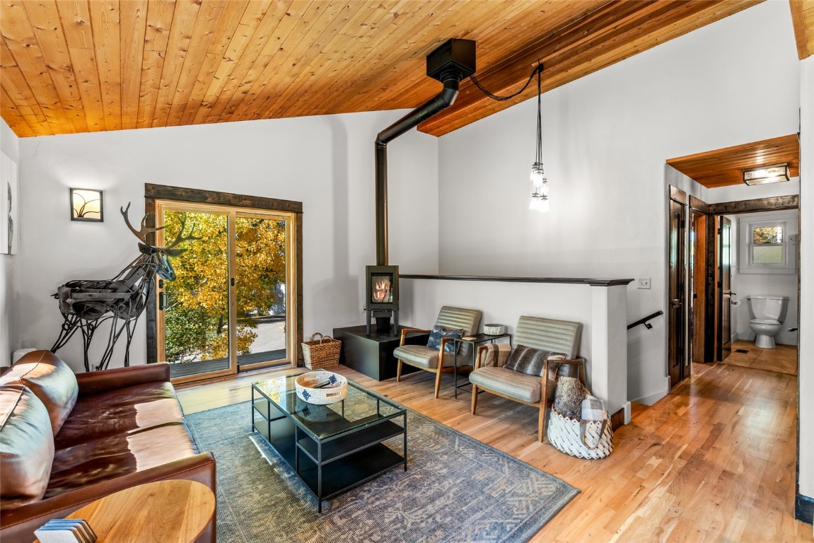 795 Spring Creek CIRCLE