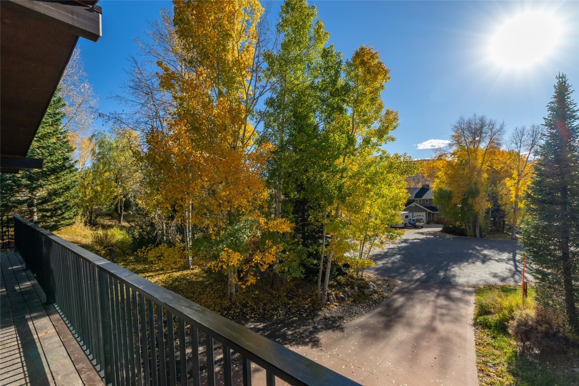 795 Spring Creek CIRCLE