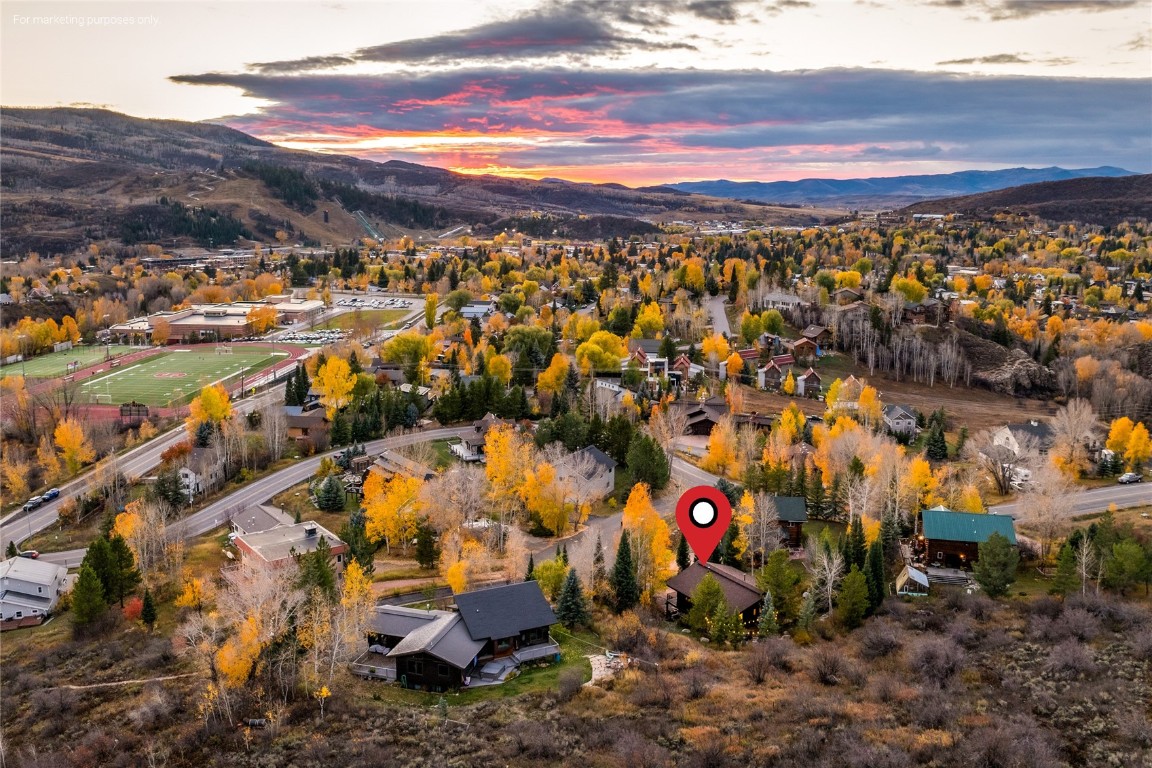 795 Spring Creek CIRCLE