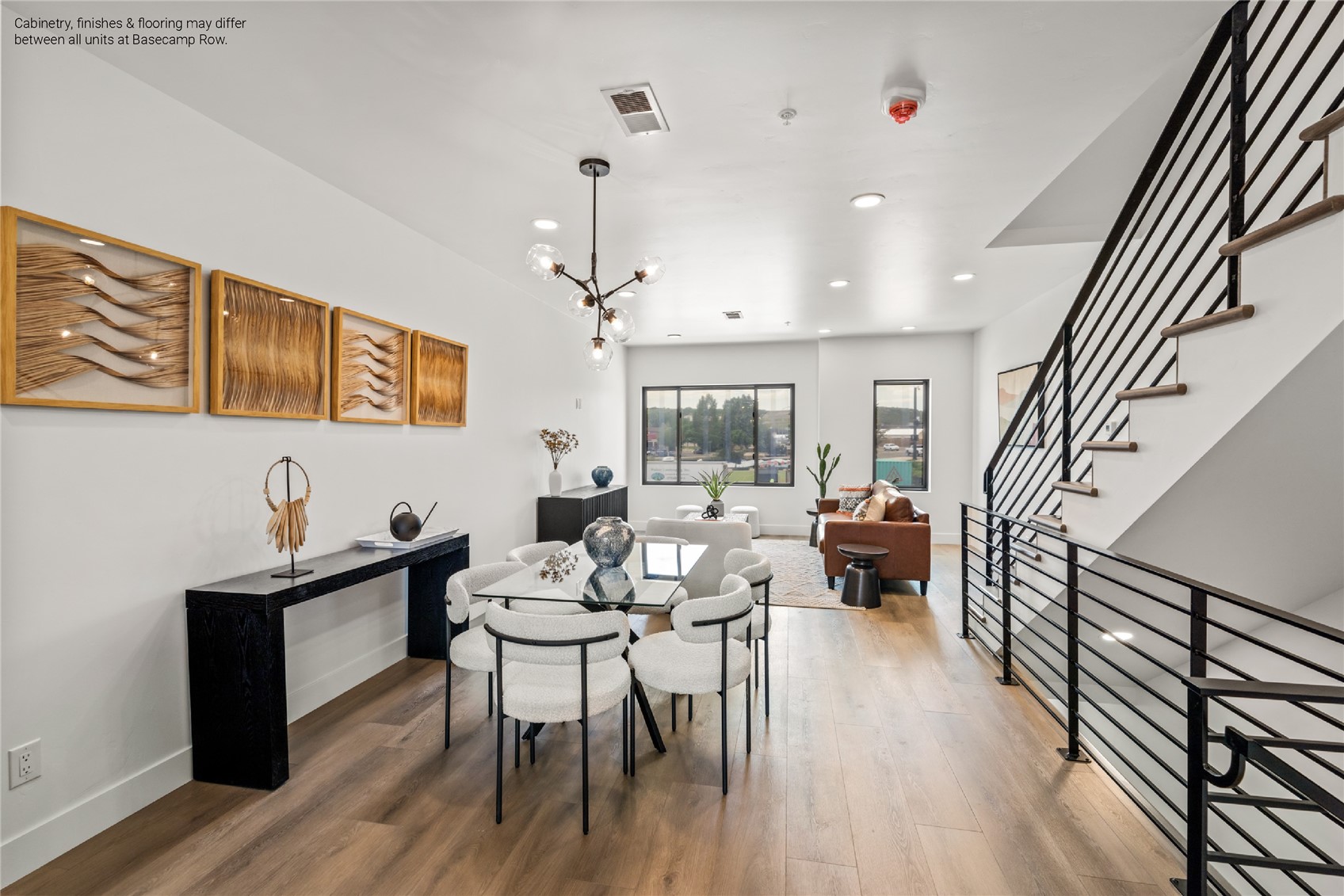 1883 Luna Lane 3