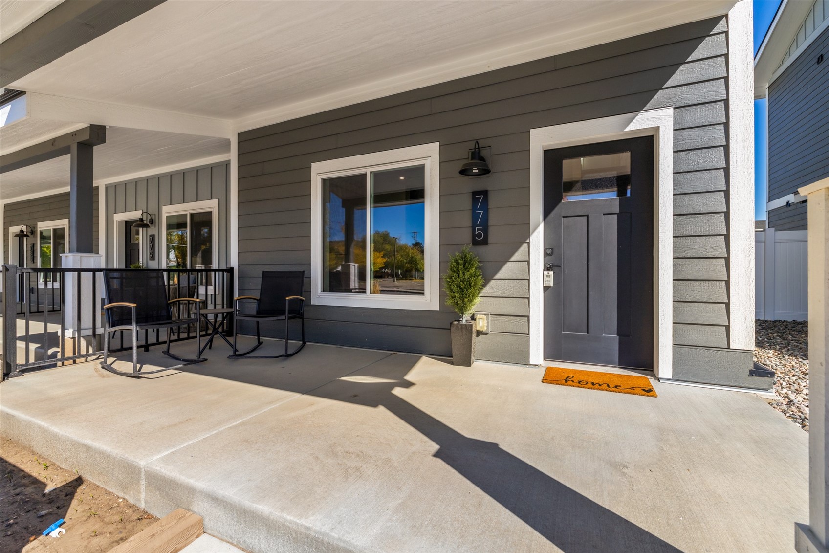 767 Russell STREET -