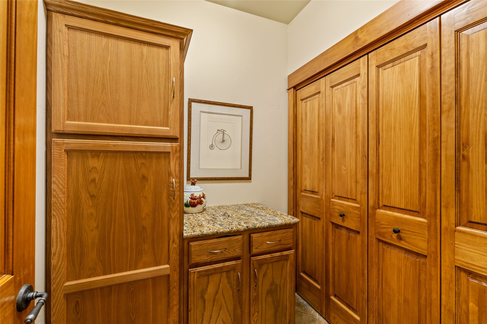 1462 Clubhouse DRIVE