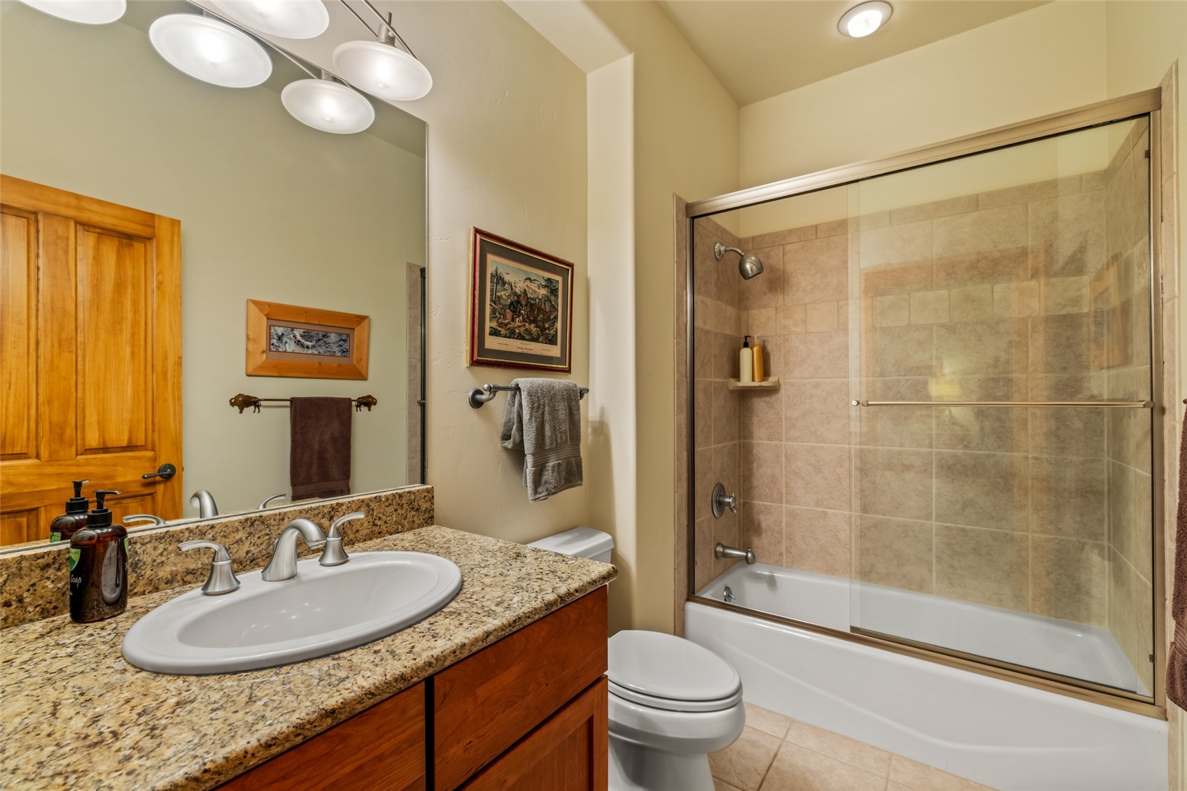 1462 Clubhouse DRIVE